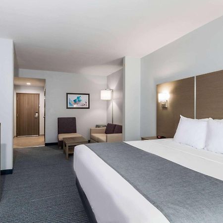 Days Inn & Suites By Wyndham Houston Nw Cypress Eksteriør bilde