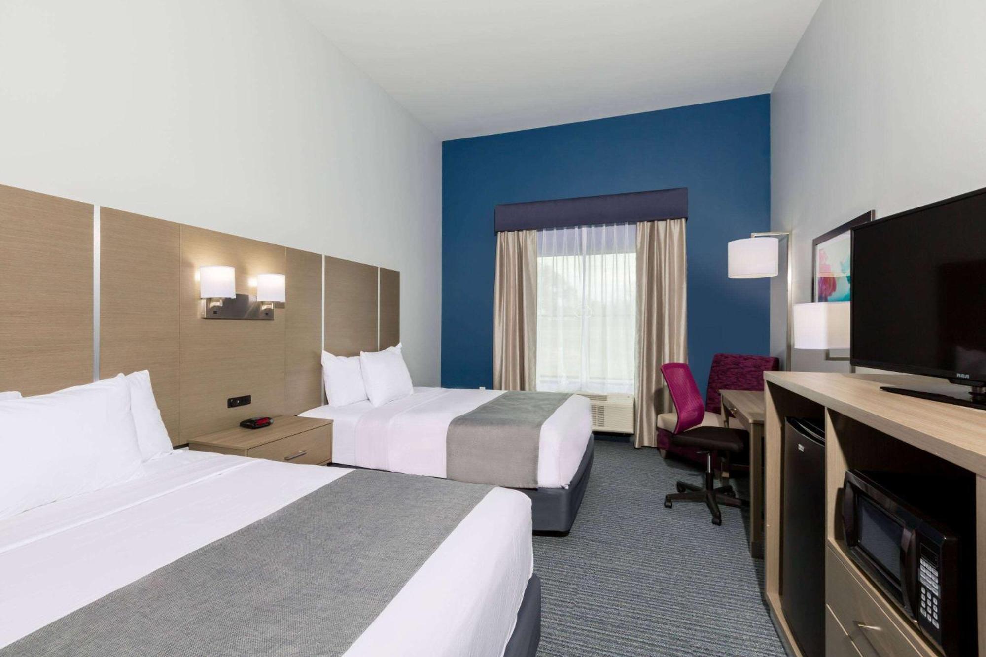 Days Inn & Suites By Wyndham Houston Nw Cypress Eksteriør bilde