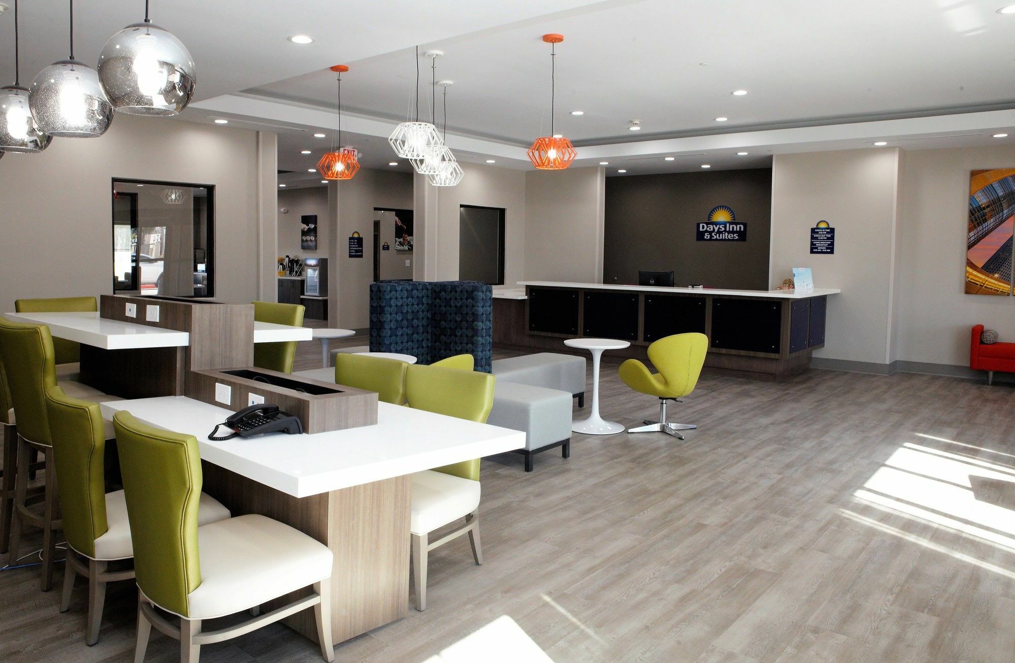 Days Inn & Suites By Wyndham Houston Nw Cypress Eksteriør bilde