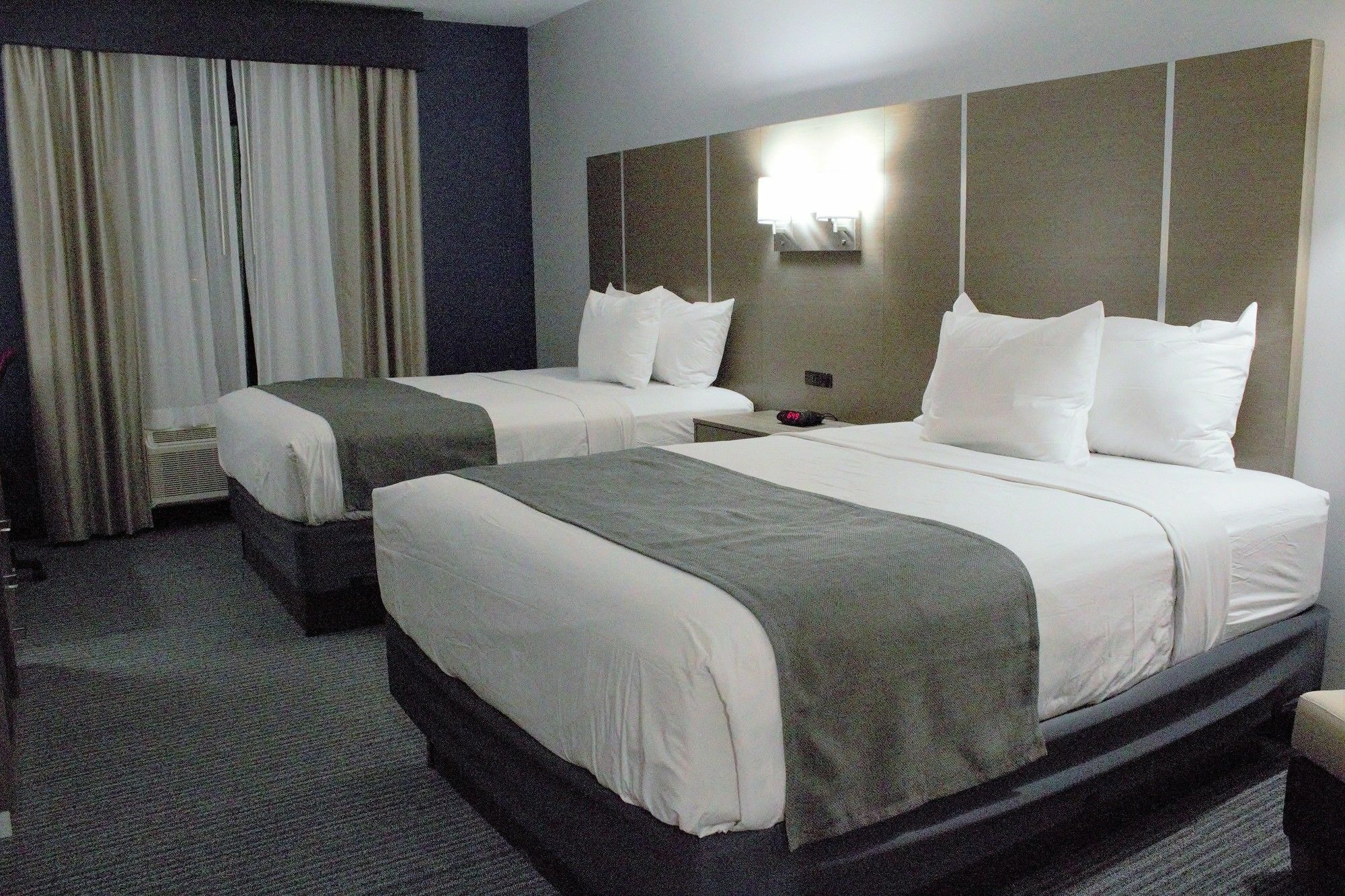 Days Inn & Suites By Wyndham Houston Nw Cypress Eksteriør bilde